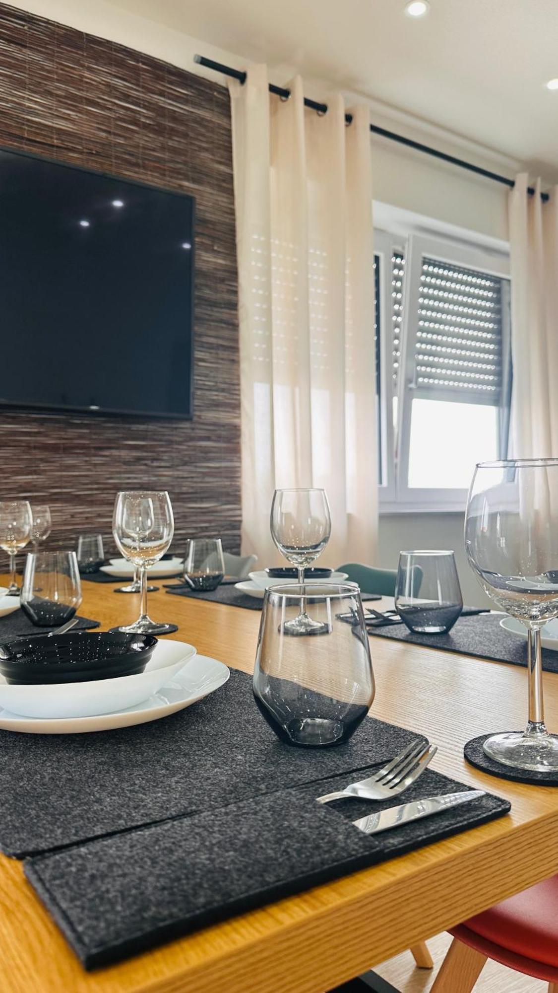 Amao-Obsidian I 120Qm I Elegantes Business- & Familienapartment I 3 Schlafzimmer I Kingsize Betten Schwanau Exterior foto